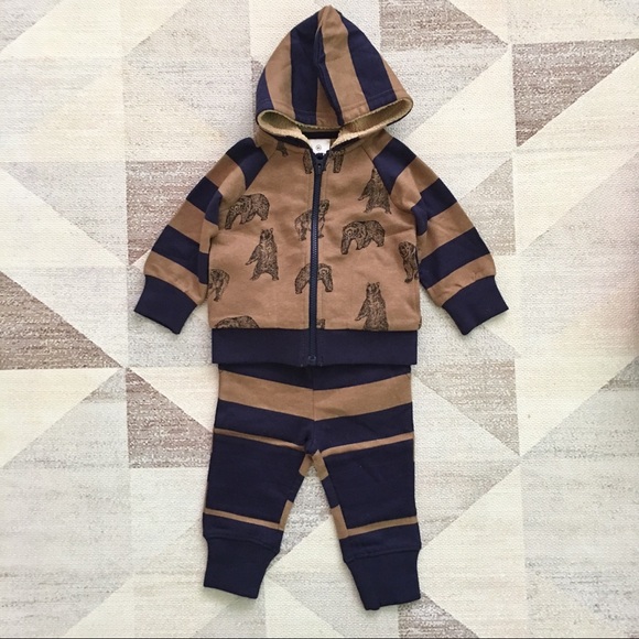 Hanna Andersson set - Picture 1 of 8